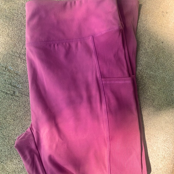 Zuda Move Cropped Pants with Pockets Mellow Mauze Color - Picture 3 of 5